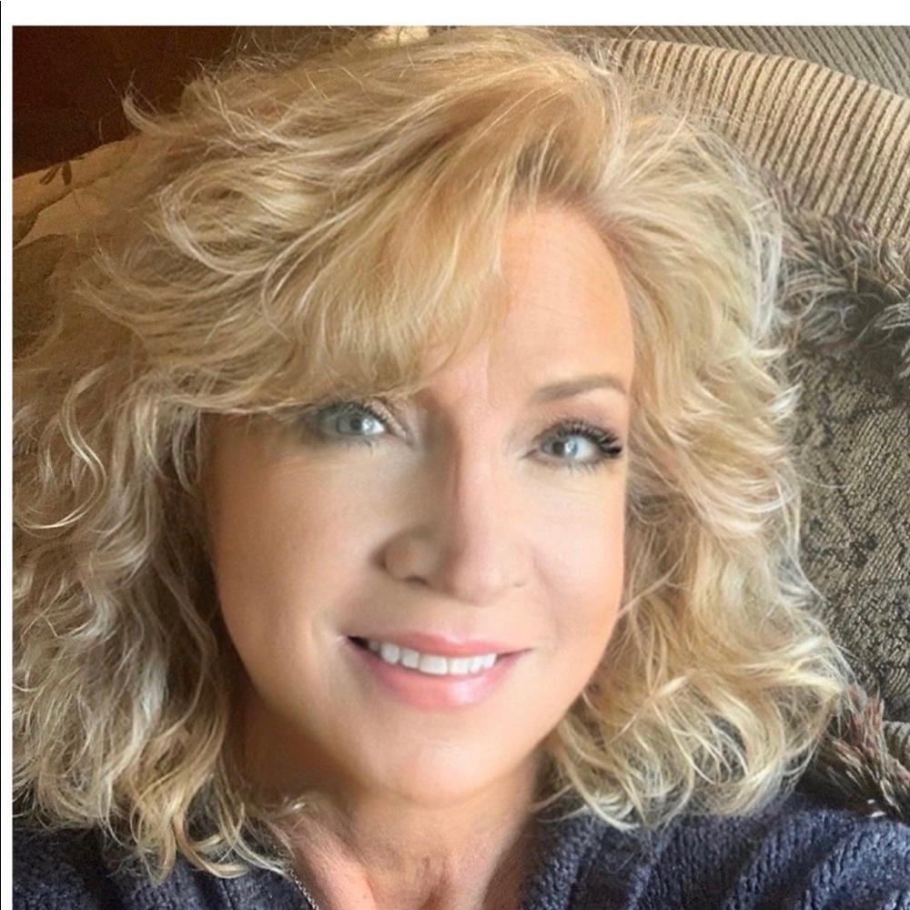 Meet your Posher, Darla